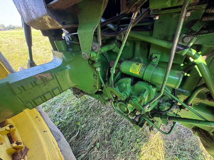 john-deere-4850-image-27