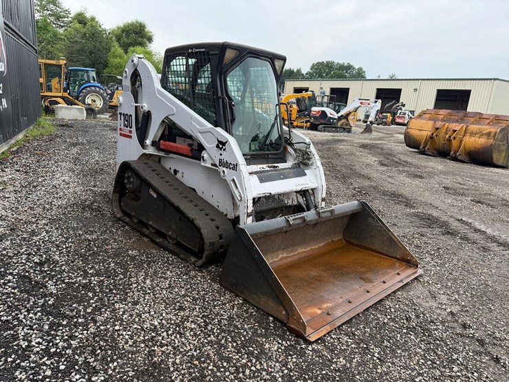 2005-bobcat-t190-image-6