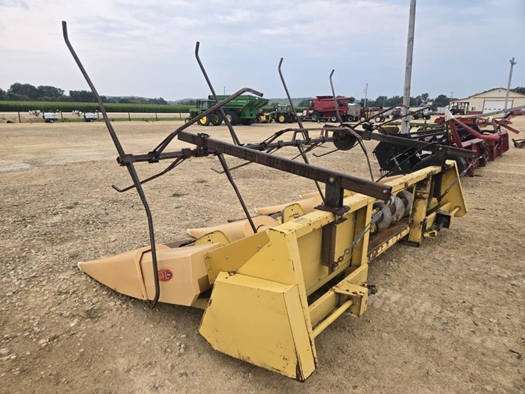 new-holland-974-image-5