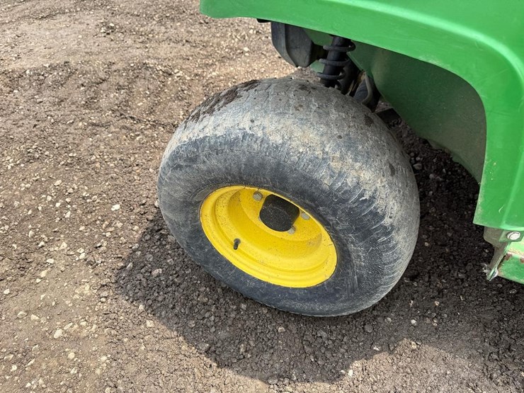 2014-john-deere-gator-tx-image-14