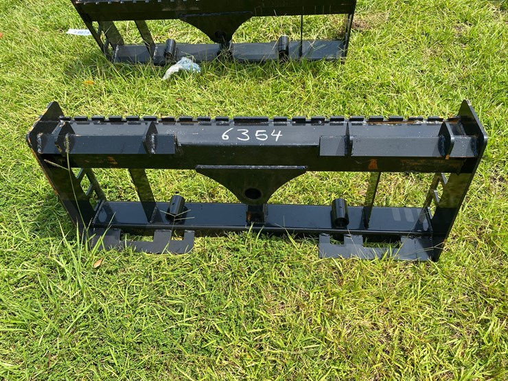 #121-•-pallet-fork-frame-image-2