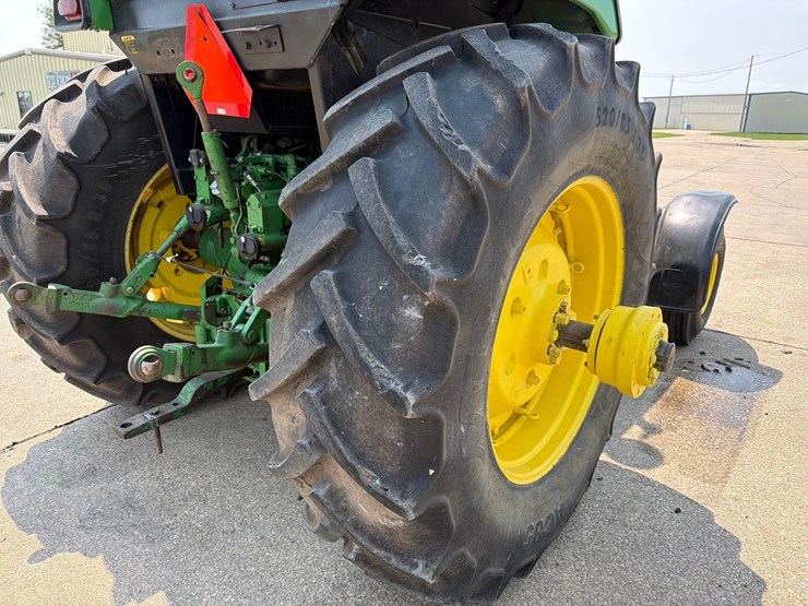 john-deere-4450-image-12