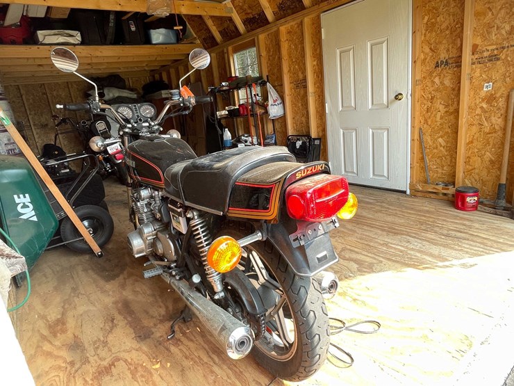 #5707-•-1978-suzuki-gs550-(no-title)-image-4