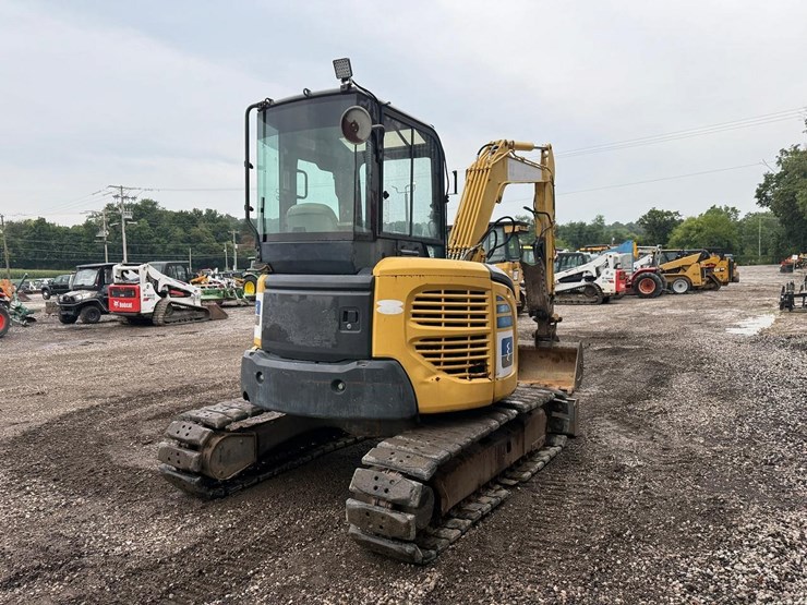 2005-komatsu-pc50mr-2-image-4
