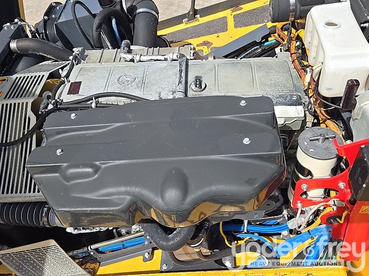 2018-bell-b45e-image-39