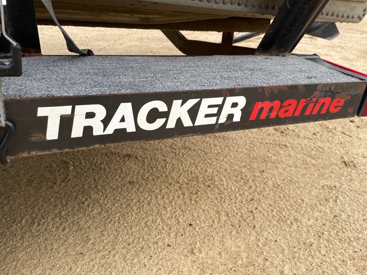 #1221-•-1987-16'-bass-tracker-aluminum-boat-(has-wi-title)-image-72