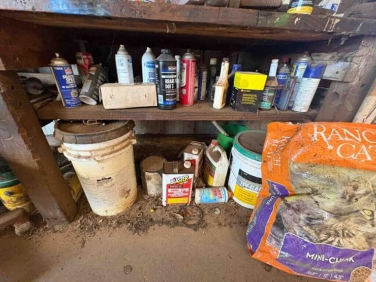 contents-of-northwest-wall-image-13