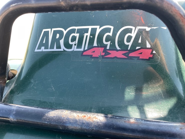 #1231-•-2000-arctic-cat-4-wheeler-with-5'-moose-plow-image-10