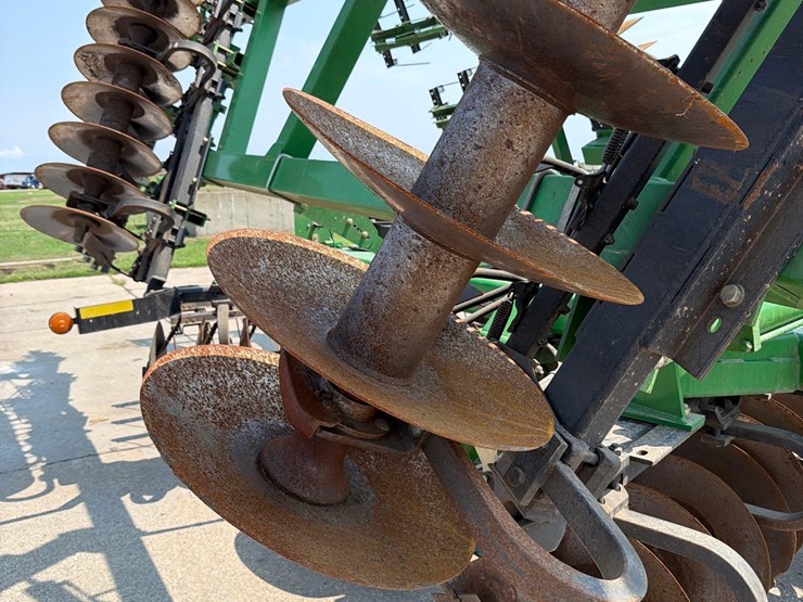 john-deere-637-image-24