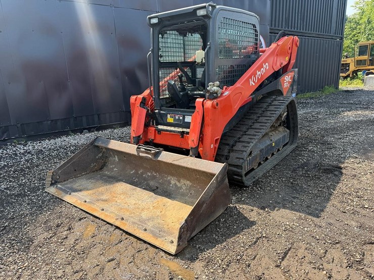 2024-kubota-svl97-2-image-8