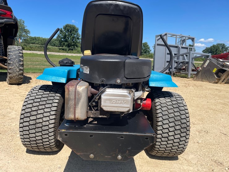 #1228-•-dixon-ztr-42"-zero-turn-lawnmower-image-15