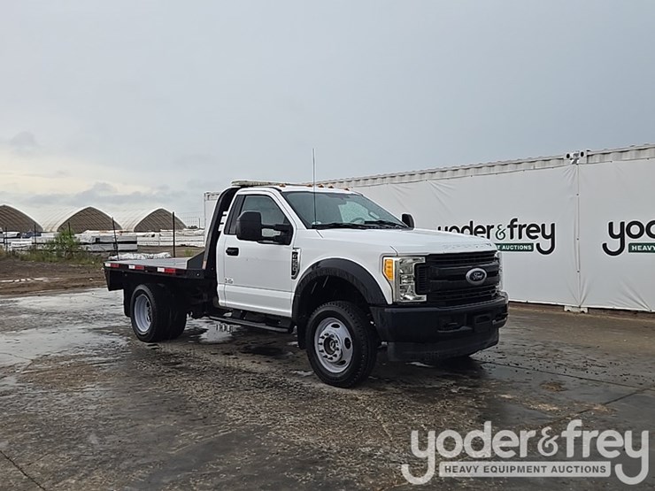 2017-ford-f550-image-7