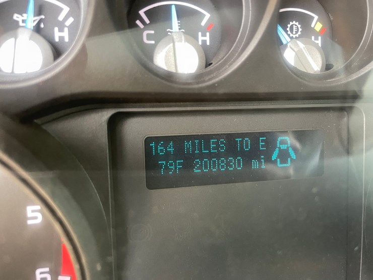 2015-ford-f550-image-88