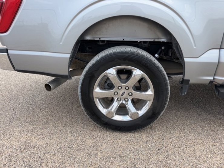 2023-ford-f150-image-4