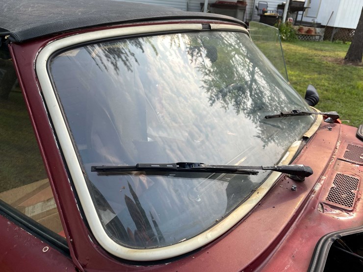 #5704-•-1979-triumph-spitfire-(has-wi-title)-image-26