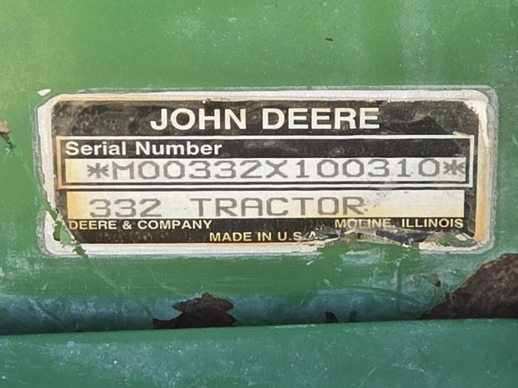 john-deere-332-image-8