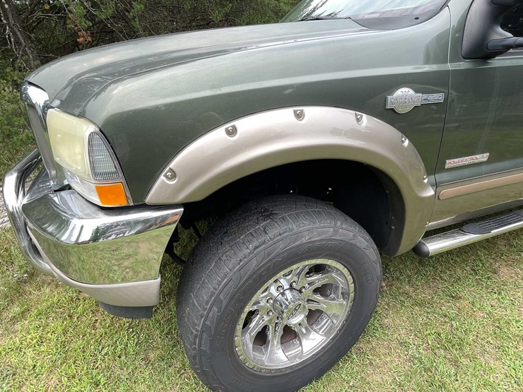 #5703-•-2004-king-ranch-ford-(has-wi-title)-image-9