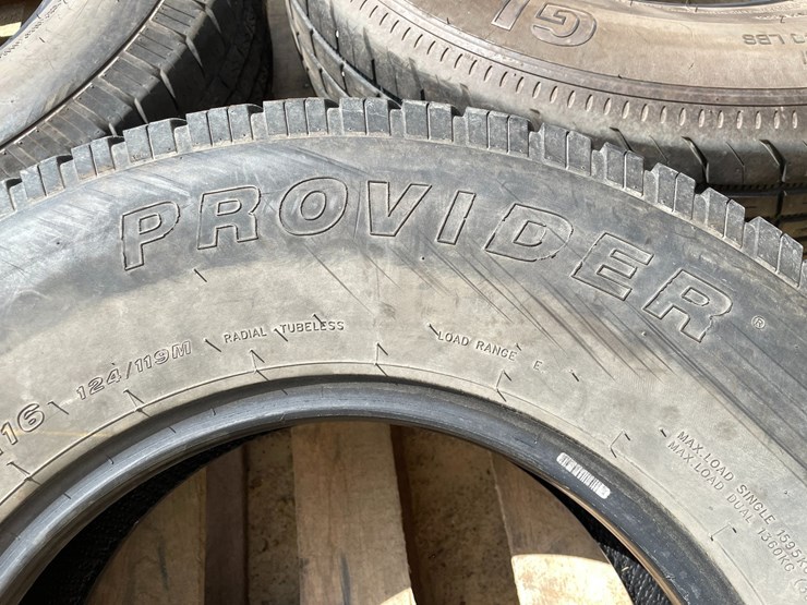 #3586-•-(3)-3t235/8r16-trailer-tires-image-5