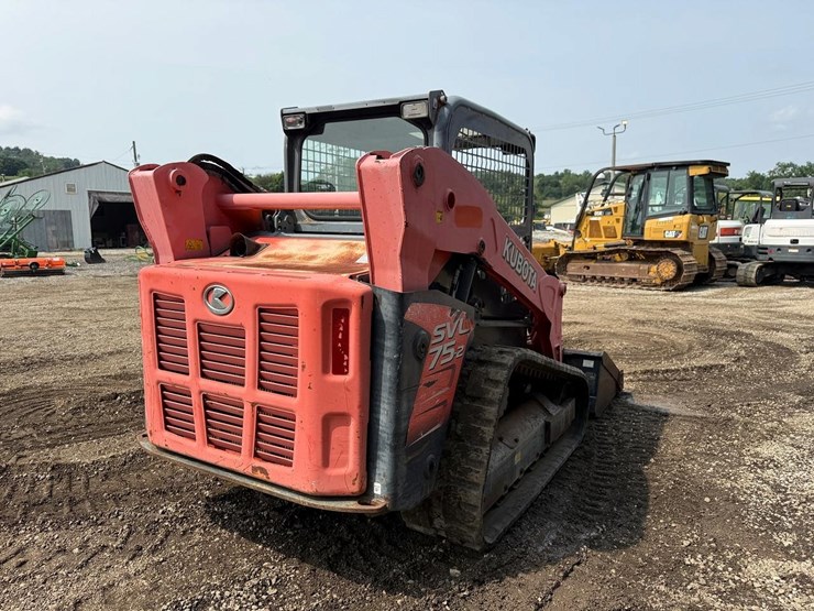 2015-kubota-svl75-2-image-4
