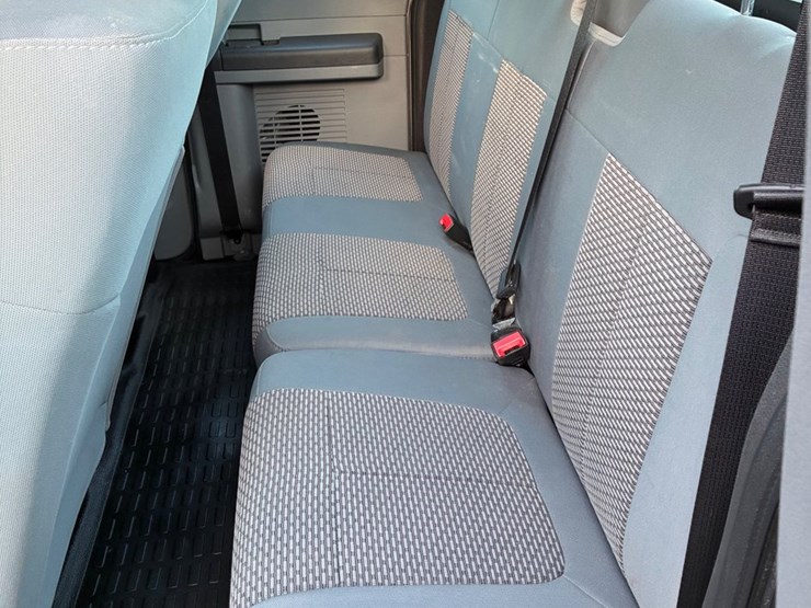 2010-ford-f250-image-9