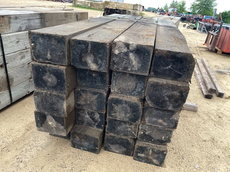#3641-•-bundle-of-used-guard-rail-posts-image-6