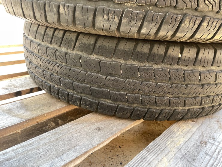 #3585-•-(4)-provider-st-radial-trailer-tires-image-11