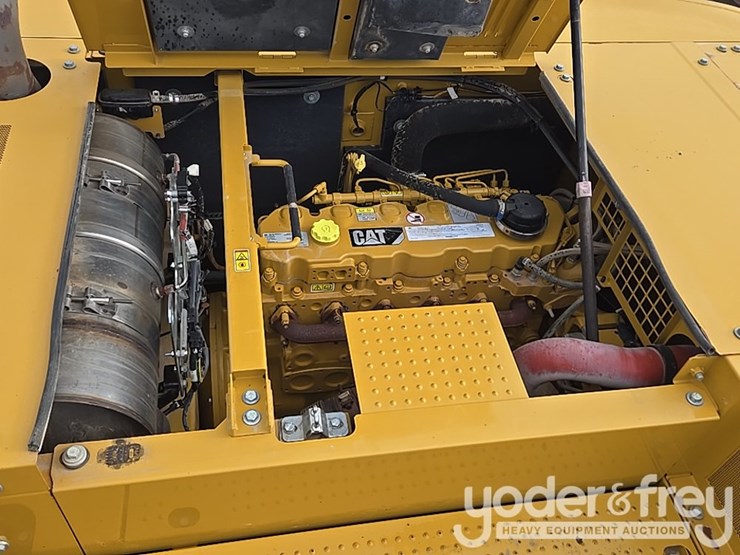 2019-caterpillar-336-image-50