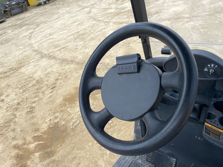 #1194-•-2022-ez-go-rxv-electric-golf-cart-image-34