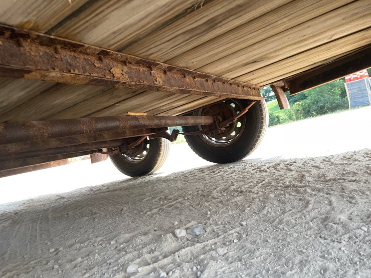 #222-•-2017-12'-tandem-axle-high-side-sport-warrior-trailer-(has-mn-title)-image-51