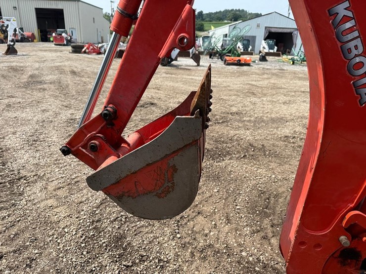 2022-kubota-b26-image-15