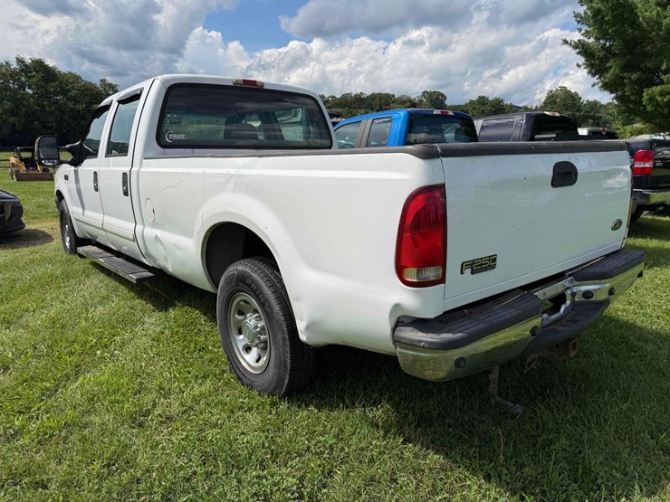 2003-ford-f250-image-10