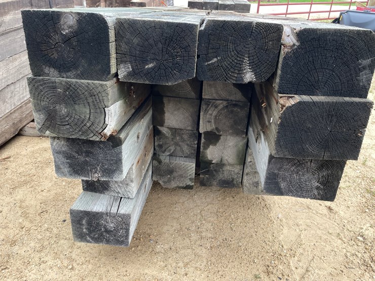 #3625-•-bundle-of-used-guard-rail-posts-image-5