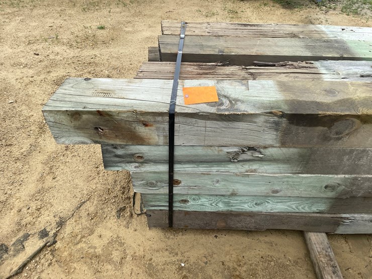 #3631-•-bundle-of-used-guard-rail-posts-image-8