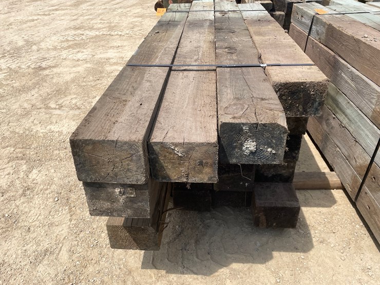 #3604-•-bundle-of-used-guard-rail-posts-image-6