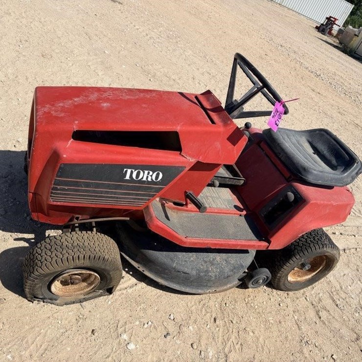 TORO 832