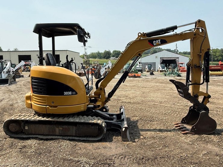 2008-caterpillar-303c-cr-image-5