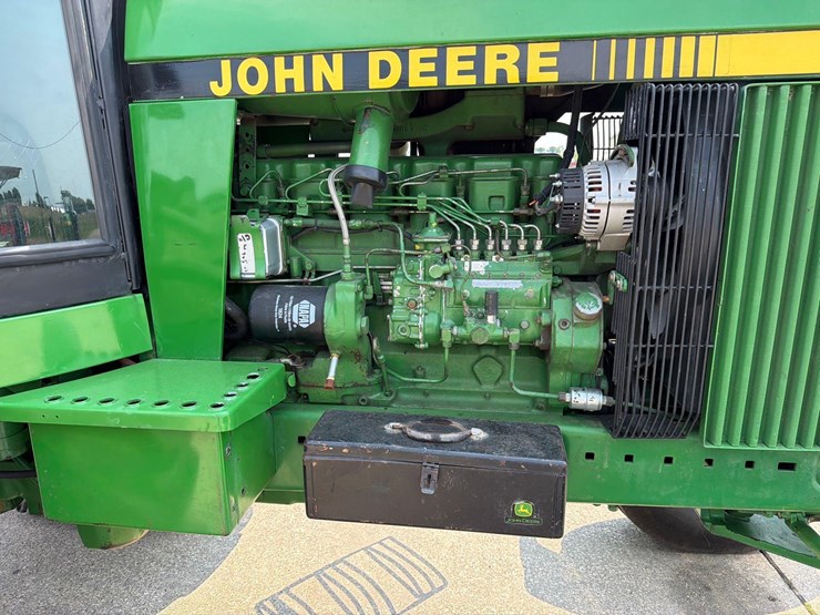 john-deere-4450-image-26