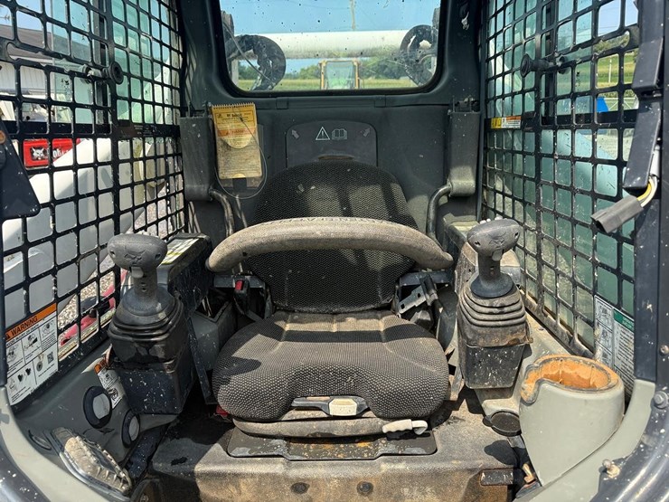 2020-bobcat-t770-image-20