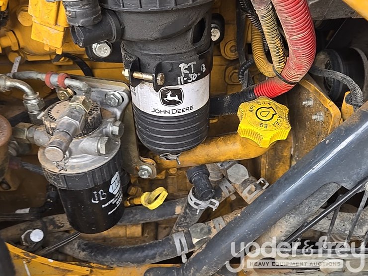 2014-deere-310sk-image-57