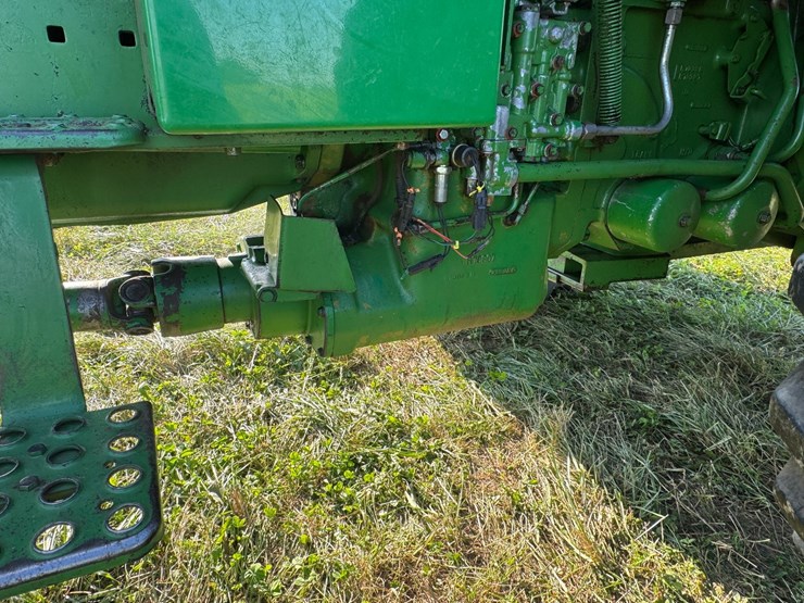 john-deere-4850-image-34