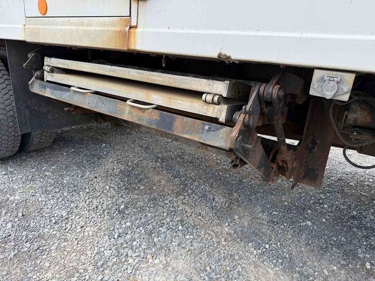2007-international-durastar-4300-image-7