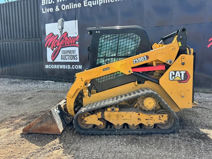 2023-caterpillar-259d3-image-3