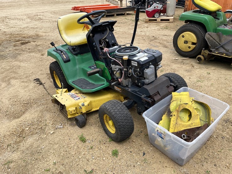 john-deere-lx172-image-2
