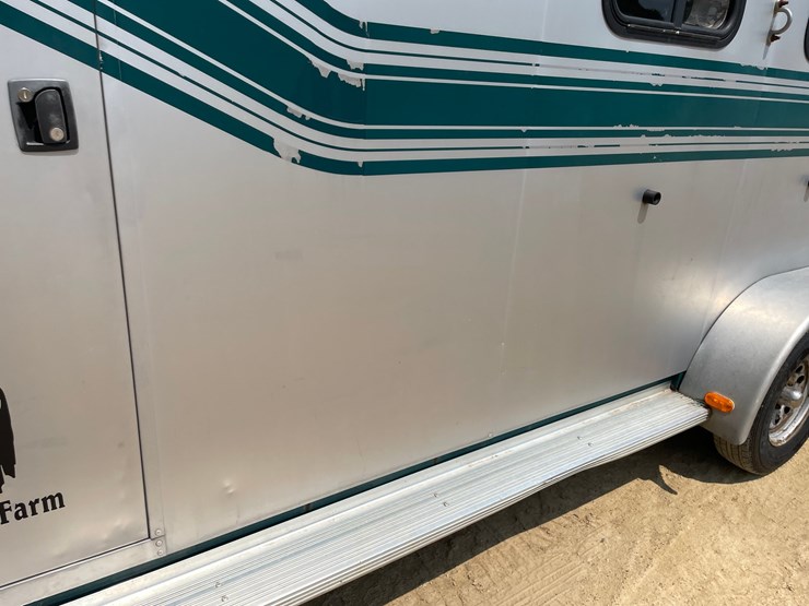 #103-•-1998-trailet-2-horse-trailer-with-overnight-package-(has-wi-title)-image-16