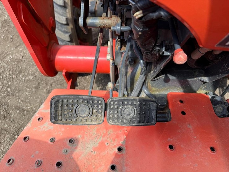 kubota-l4701-image-21
