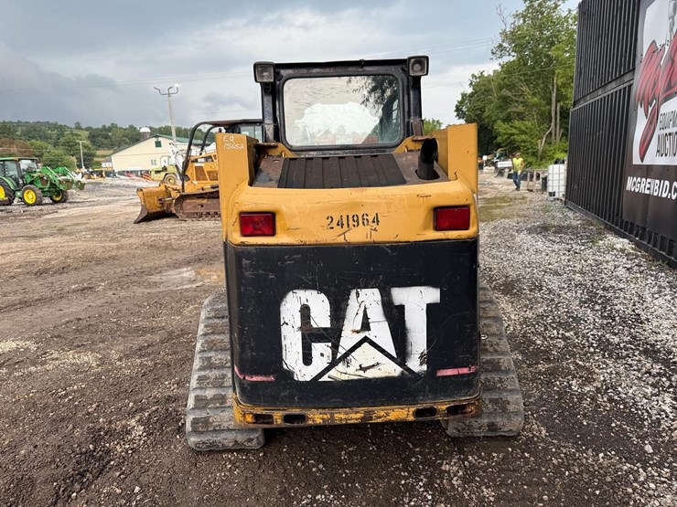 2004-caterpillar-247b-image-3