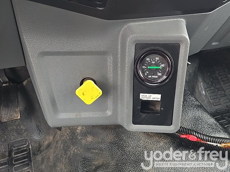 2019-ford-f750-image-59