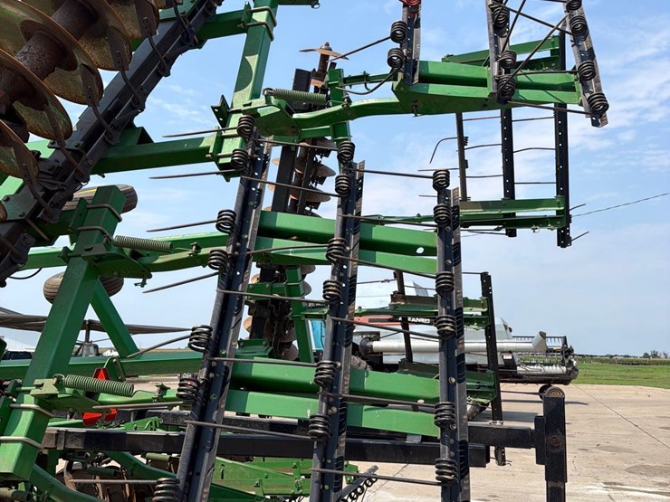 john-deere-637-image-38