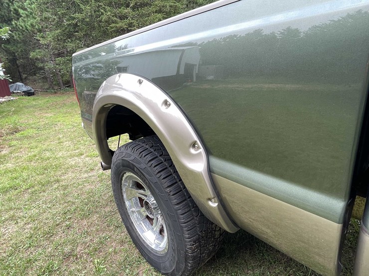 #5703-•-2004-king-ranch-ford-(has-wi-title)-image-27