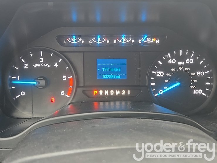 2017-ford-f550-image-45